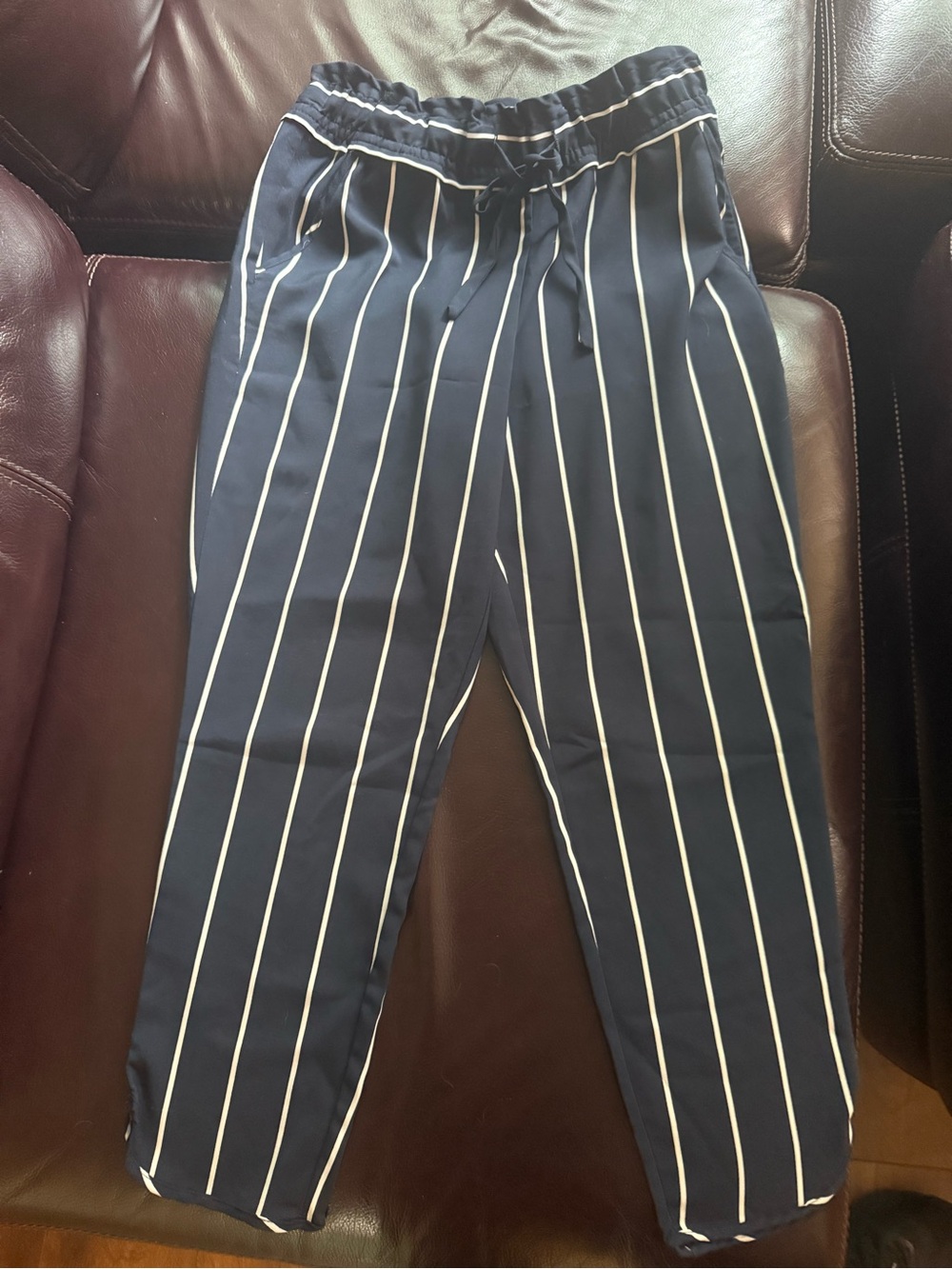 Zara Navy Blue Pinstripe Cropped Drawstring Pants perfect for the 4th 🇺🇸💙
